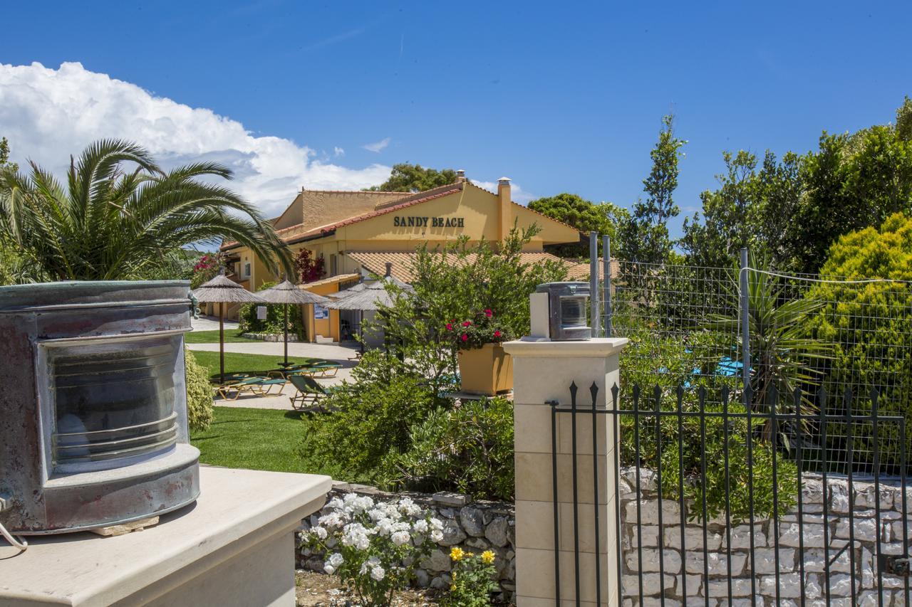 Sandy Beach Villas And Apartments Svoronata Exterior photo